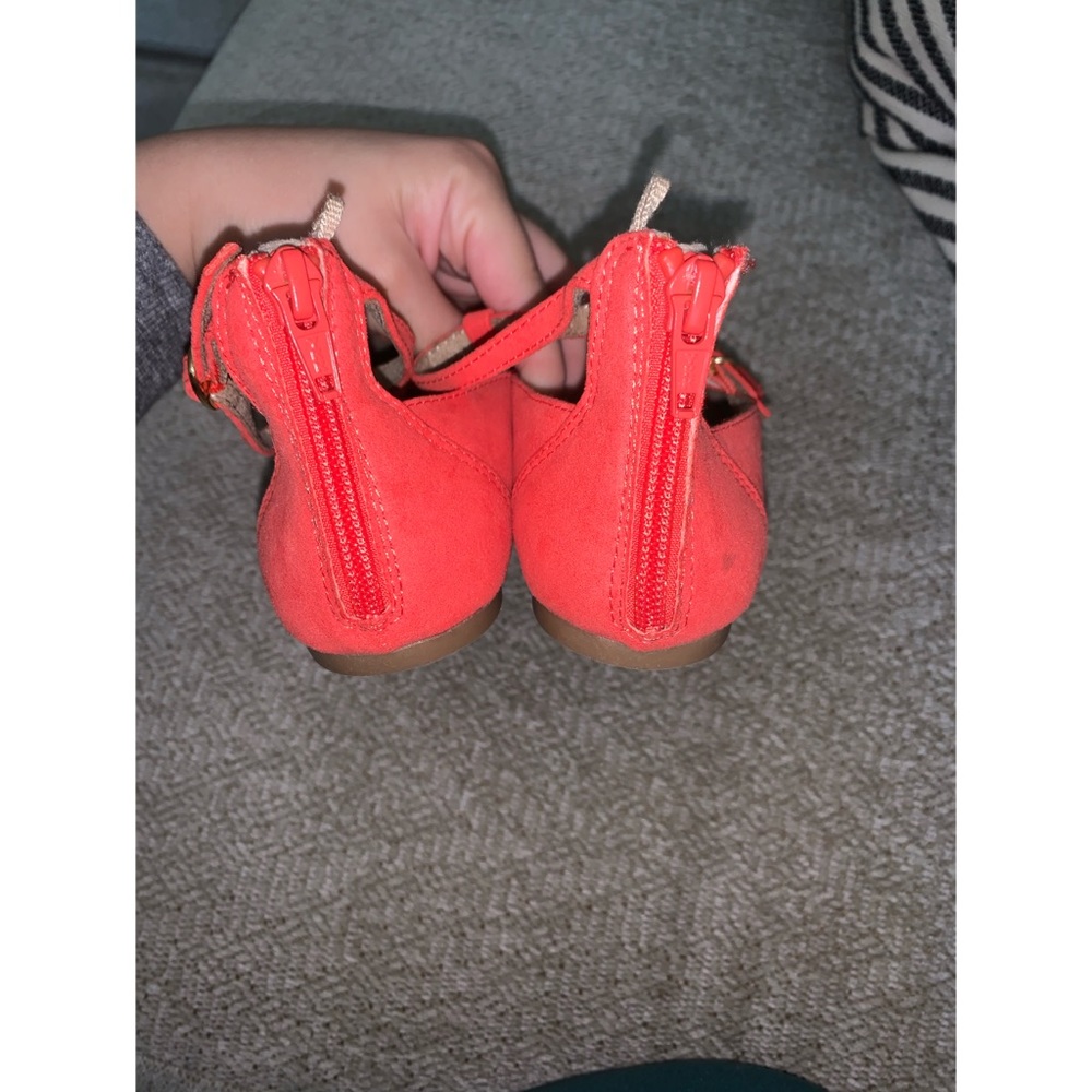 Shoes - Picture 2 of 3